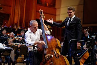 _D4S.Bernard RIE_Avishai Cohen 2[2].jpg